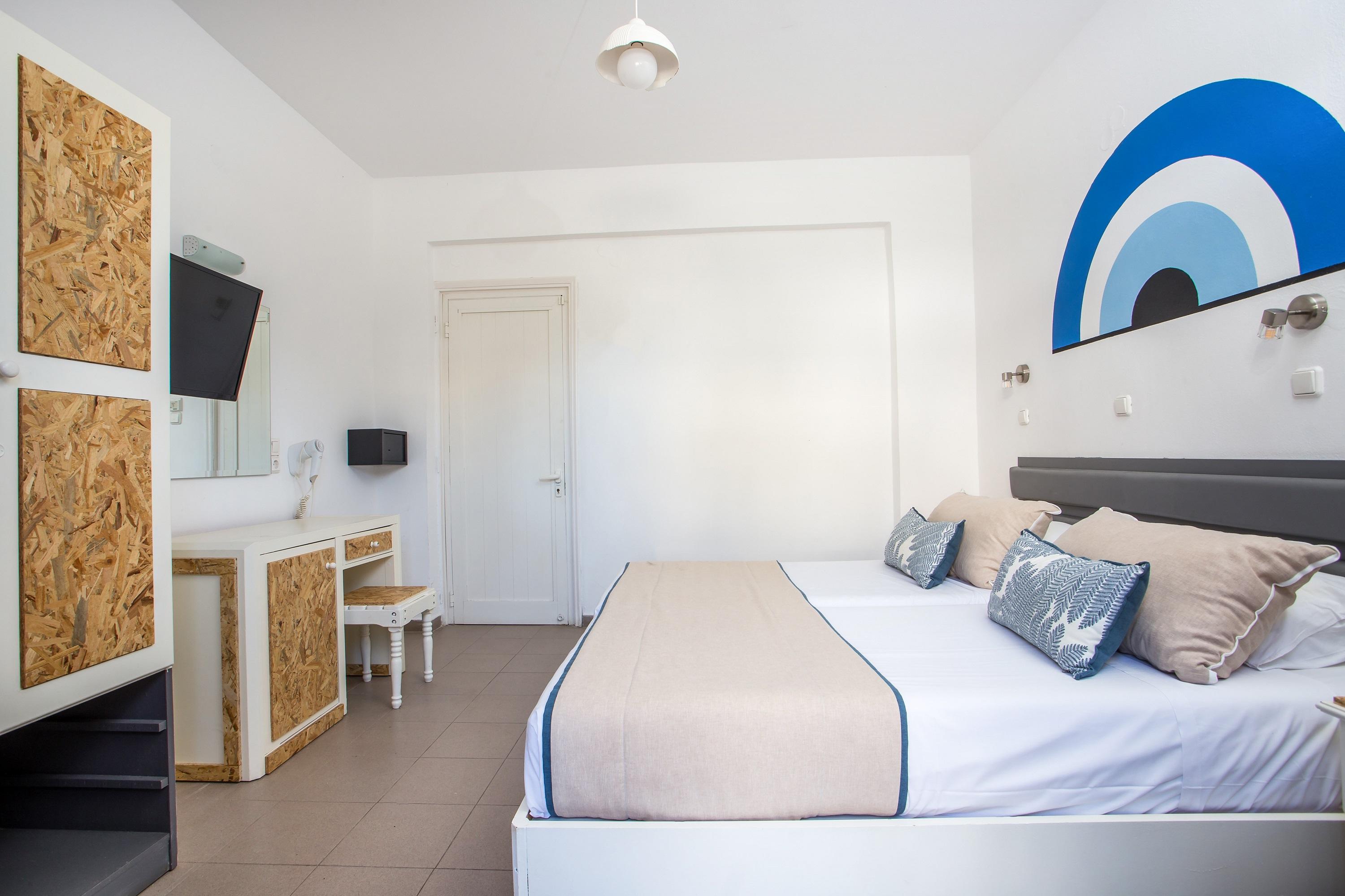 Tinas Plus Hotel ฟาลิรากี ภายนอก รูปภาพ