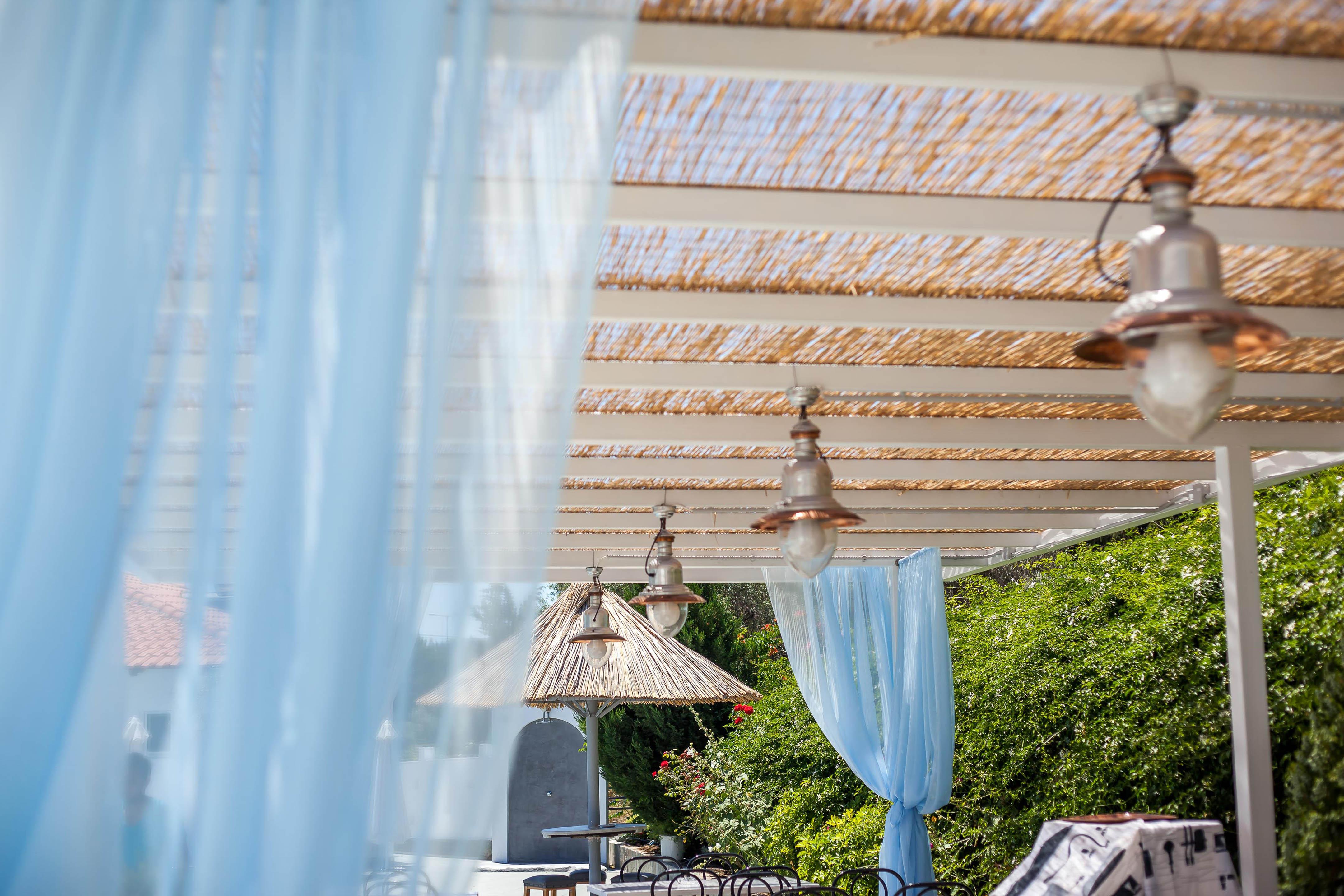 Tinas Plus Hotel ฟาลิรากี ภายนอก รูปภาพ